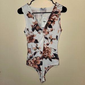 FashionNova Floral bodysuit